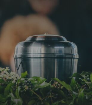 Erd-, Feuer-, See- oder anonyme Bestattungen